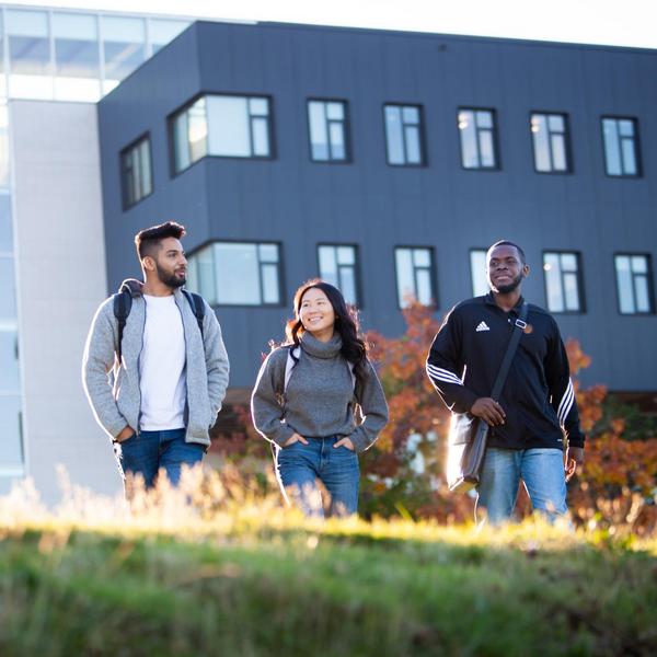 VIU students walking on campus